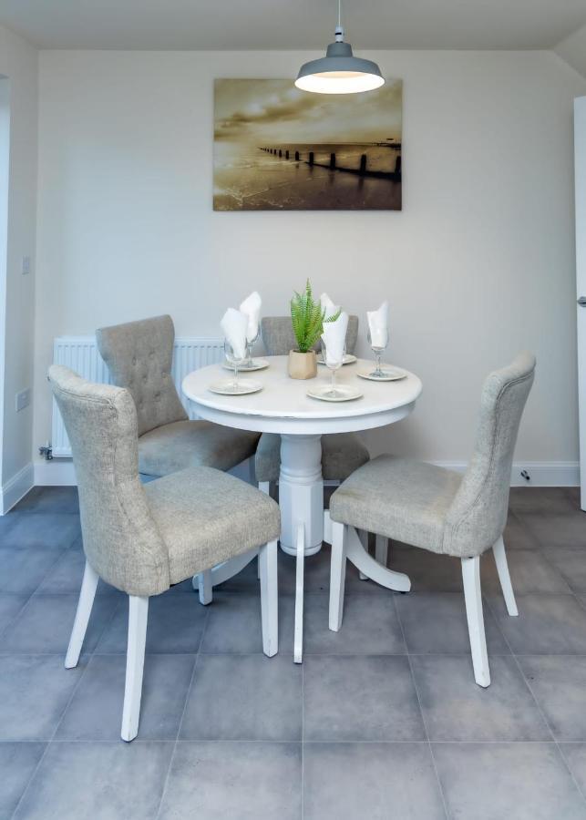 Stunning 3-Bed Risa House In Beeston Nottingham Exterior photo