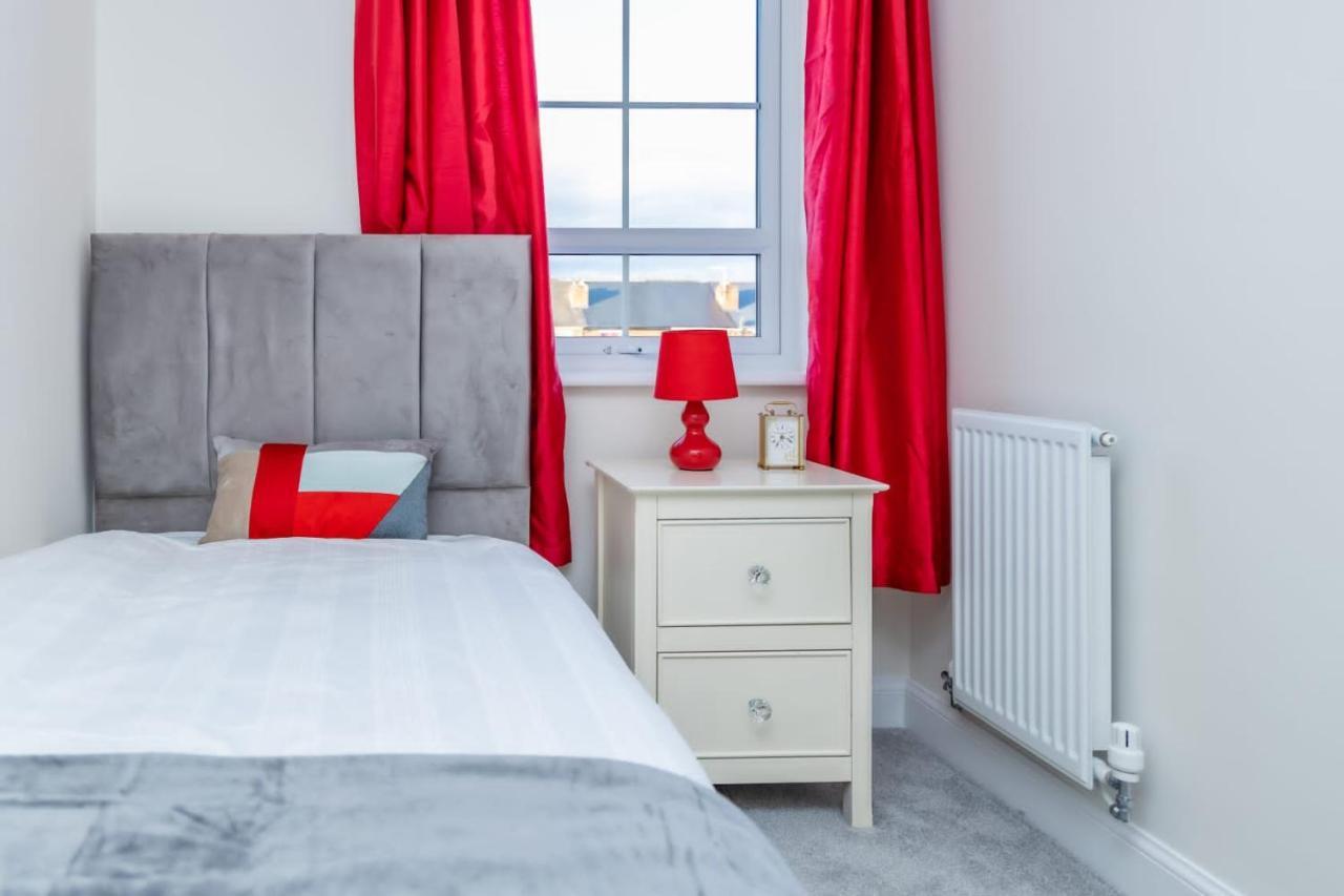 Stunning 3-Bed Risa House In Beeston Nottingham Exterior photo