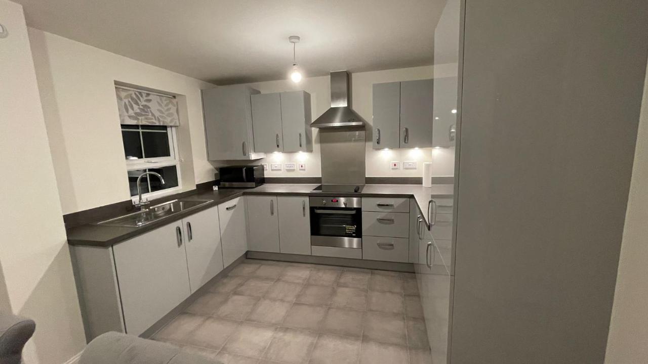 Stunning 3-Bed Risa House In Beeston Nottingham Exterior photo