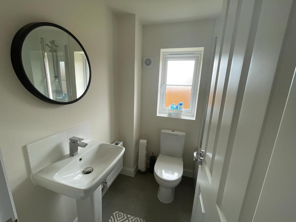 Stunning 3-Bed Risa House In Beeston Nottingham Exterior photo