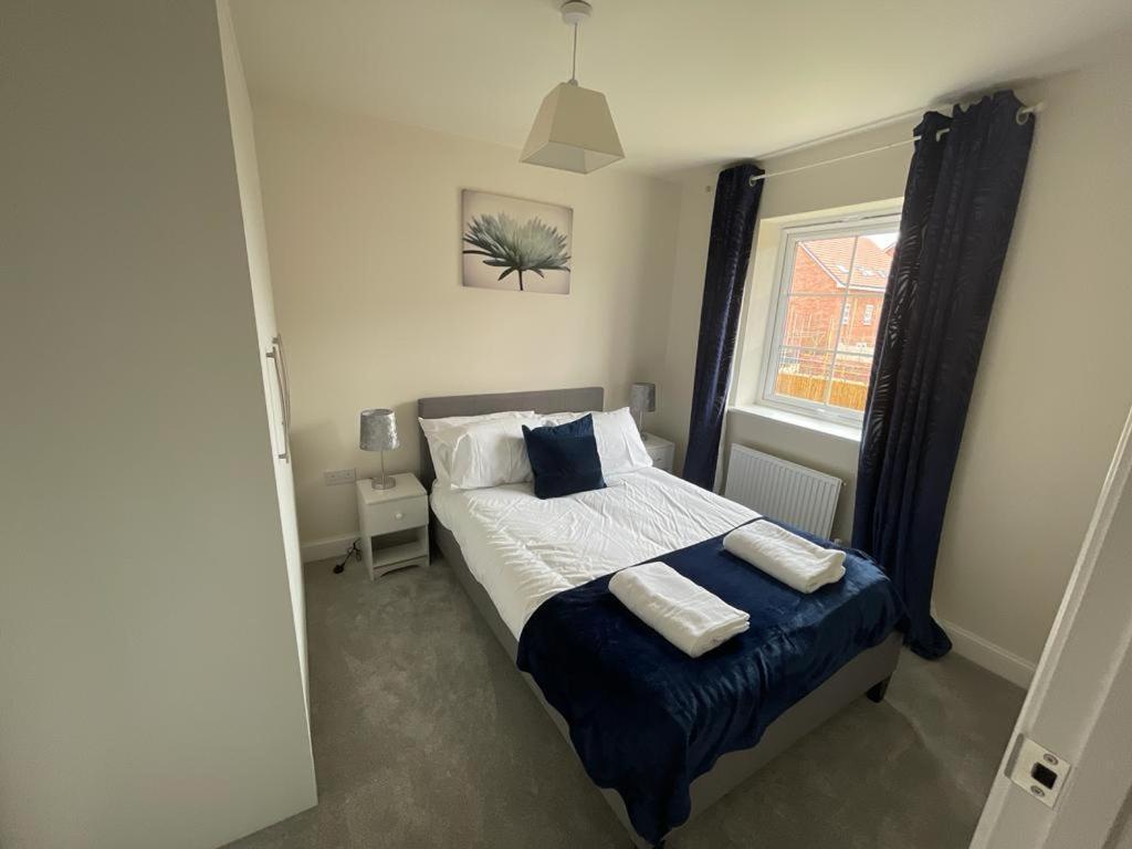 Stunning 3-Bed Risa House In Beeston Nottingham Exterior photo